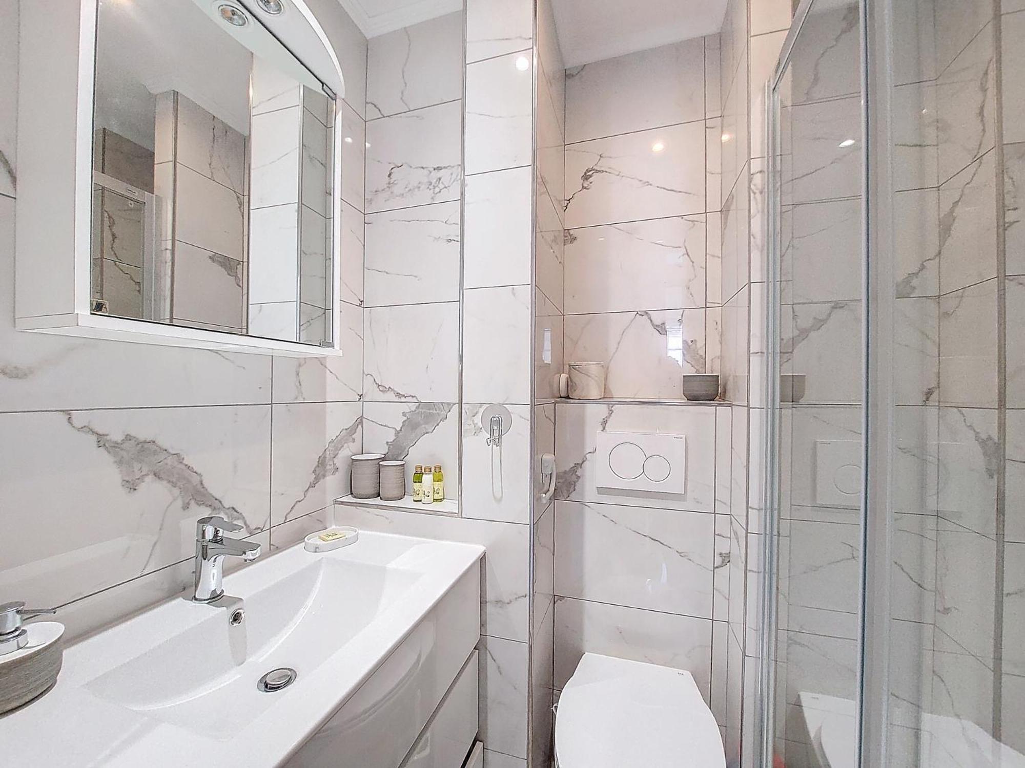 Appartamento Nestor&jeeves - Flora - Promenade Des - *