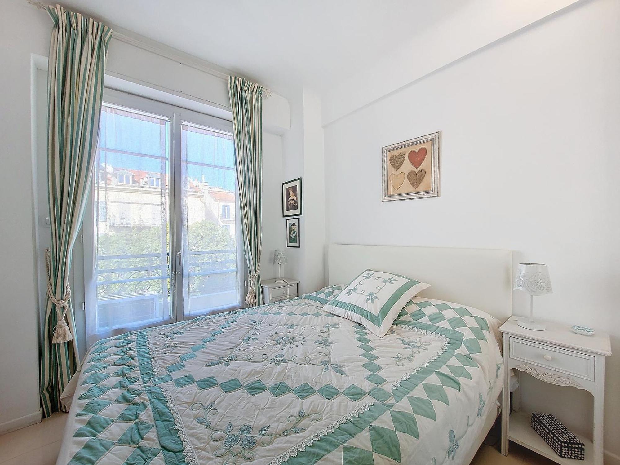 Nestor&jeeves - Flora - Promenade Des - Appartamento